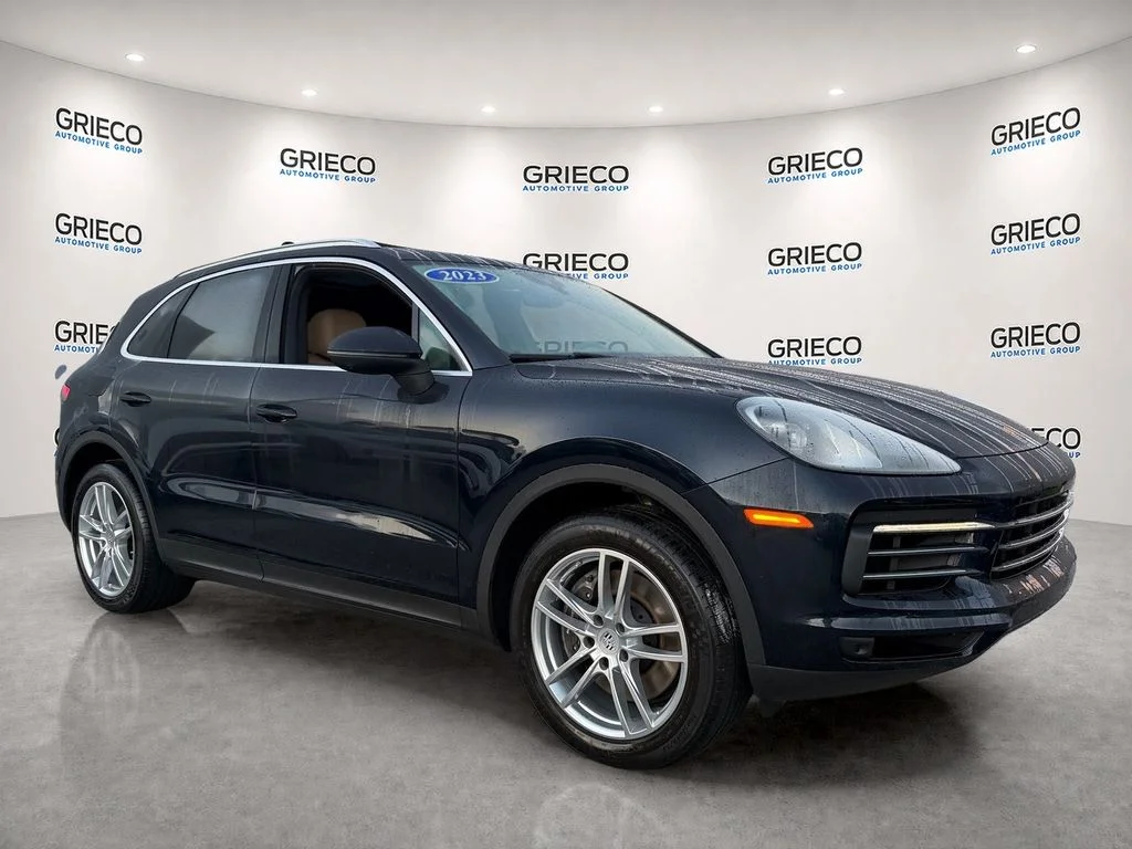 2023 Porsche Cayenne Base