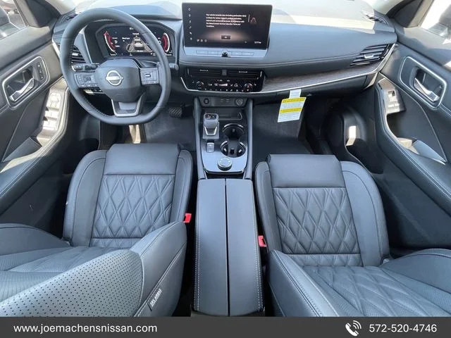 New 2026 Champagne Silver Metallic Nissan Platinum image 12