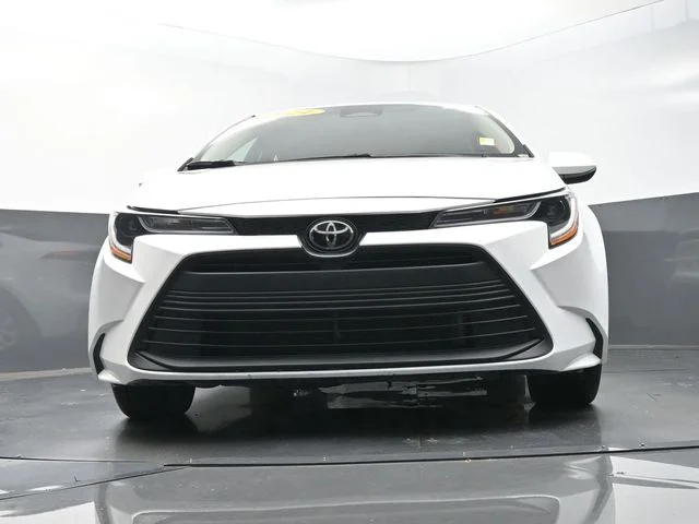 Used 2024 White Toyota LE image 41