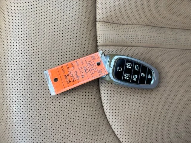 Used 2023 Black Hyundai Limited image 14