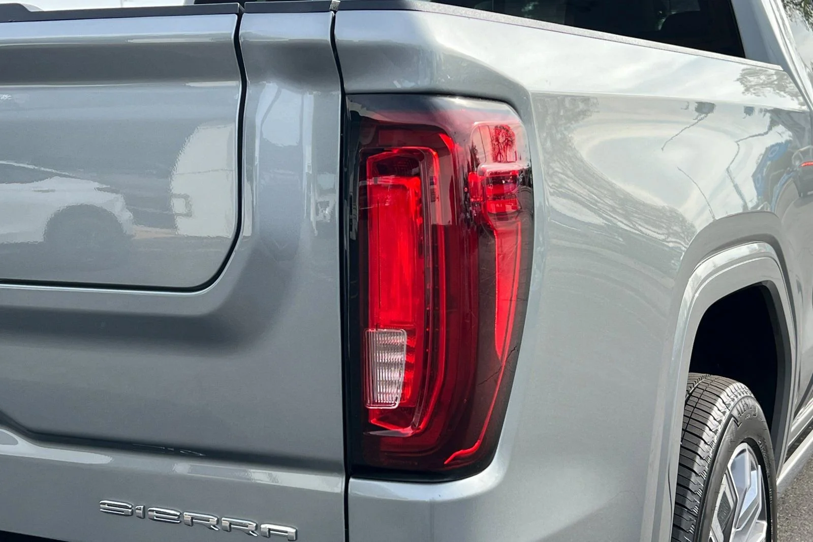 2026 GMC Sierra 1500 Denali - Photo 7