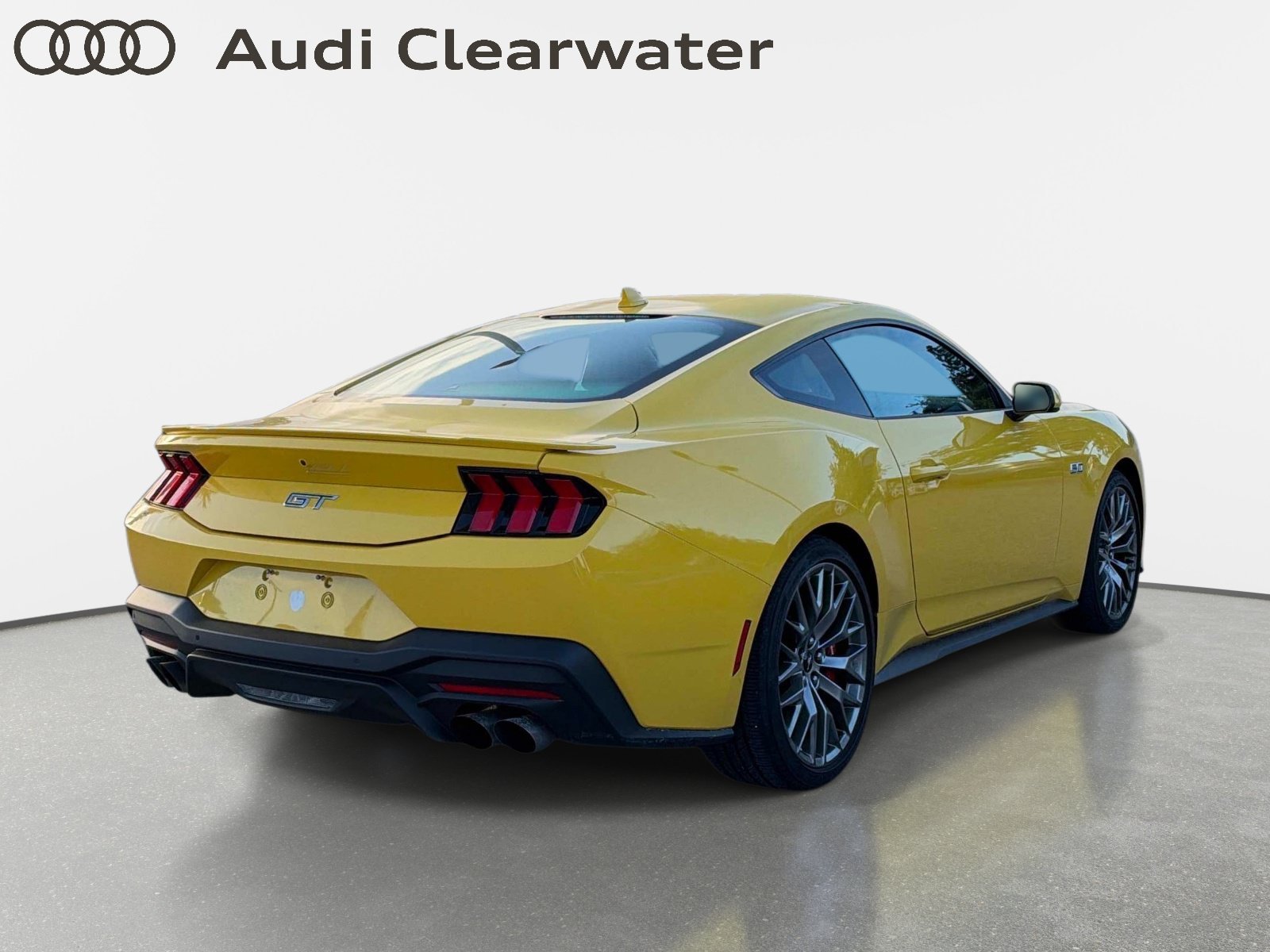Used 2024 Yellow Splash Metallic Tri-coat Ford GT Premium image 3