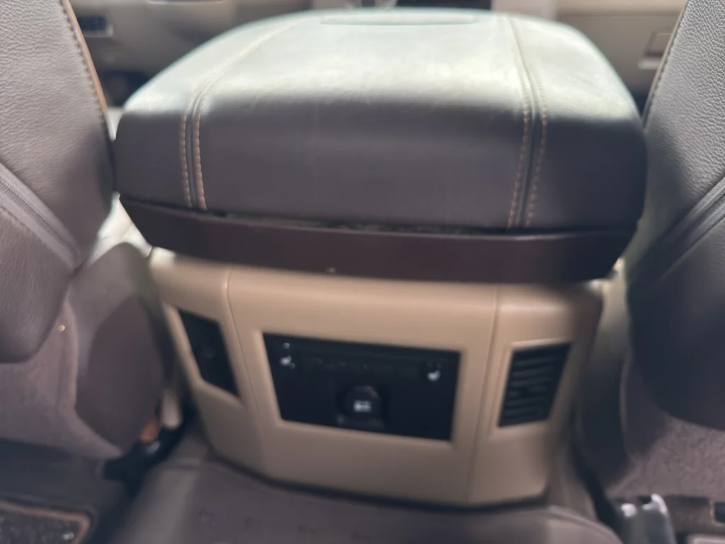 Used 2012  Ram Laramie Longhorn Edition image 20