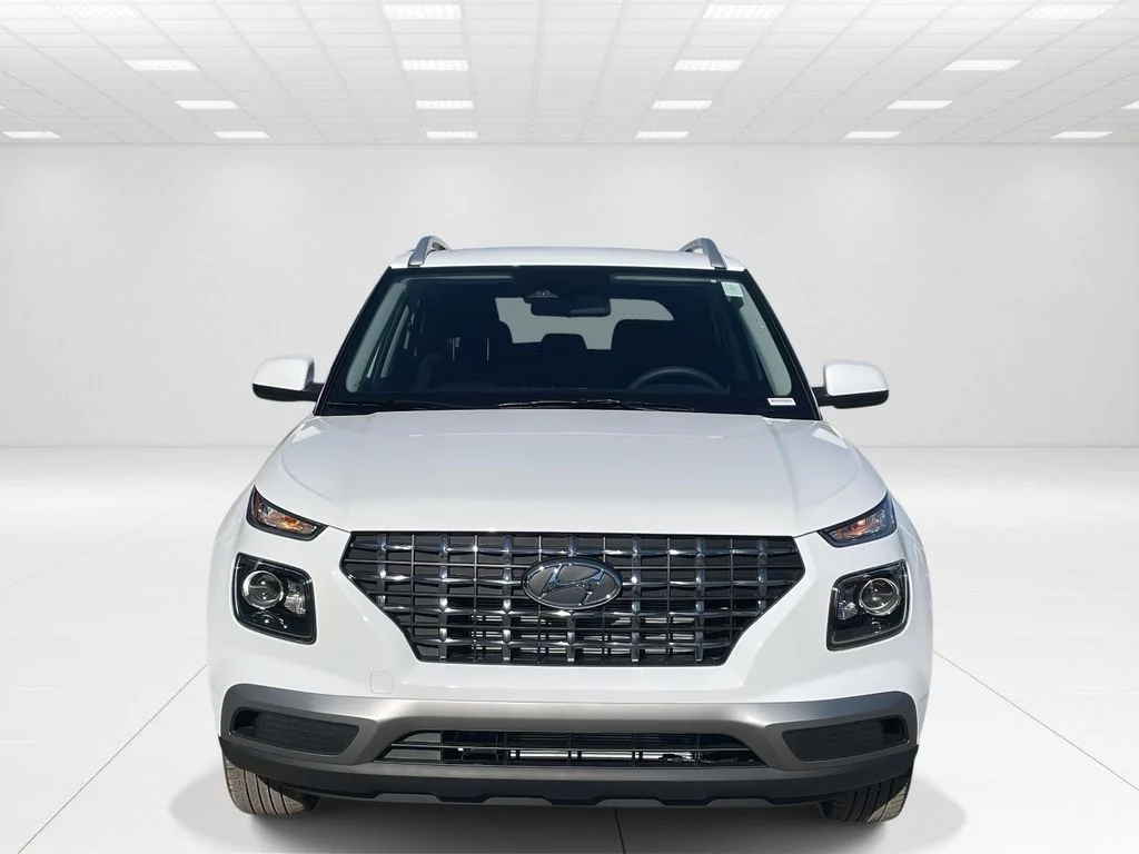 New 2026 White Hyundai SEL image 2