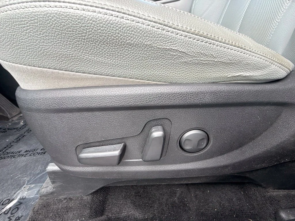 Used 2021 Green Hyundai SEL image 19