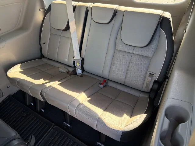 Used 2020 Silver Kia EX image 23