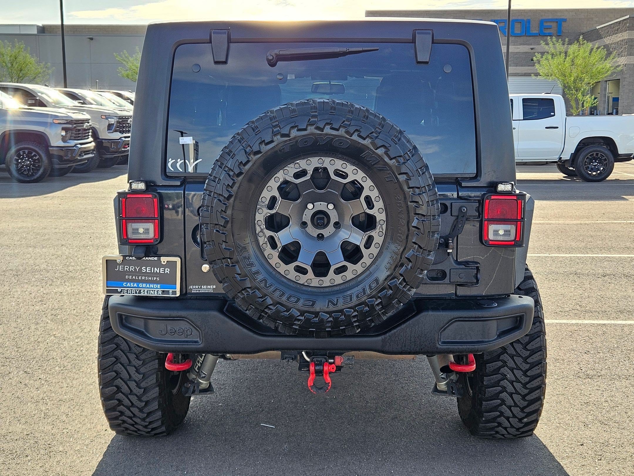 Used 2017 Gray Jeep Rubicon Recon image 4
