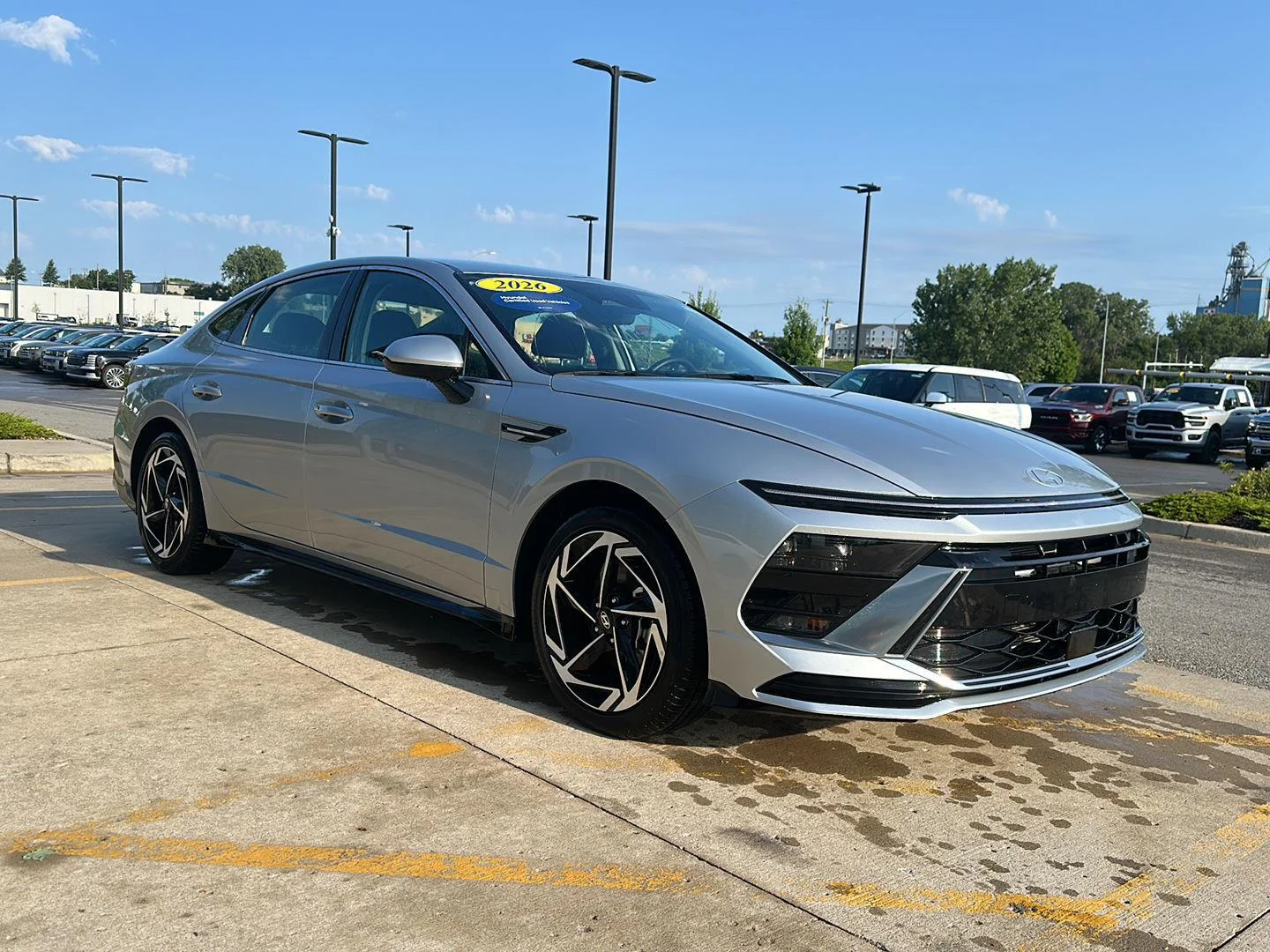 New 2026 Aero Silver Hyundai SEL Sport image 5