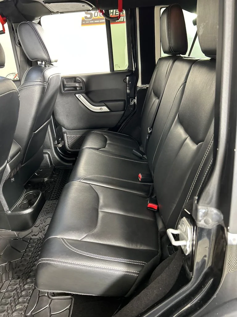 Used 2017 Black Jeep Unlimited Rubicon image 17