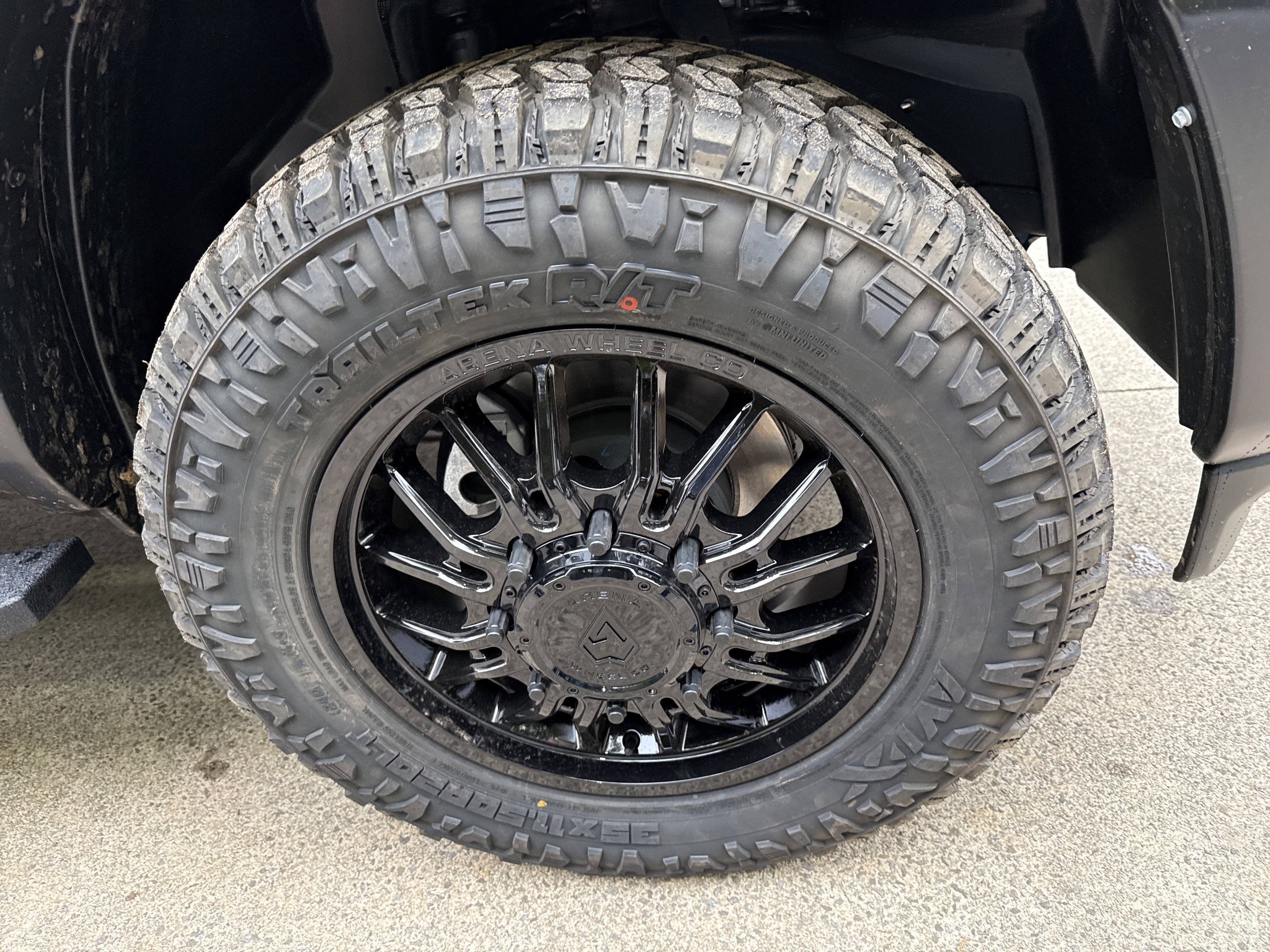 New 2026 Granite Crystal Metallic Clearcoat RAM Tradesman image 15
