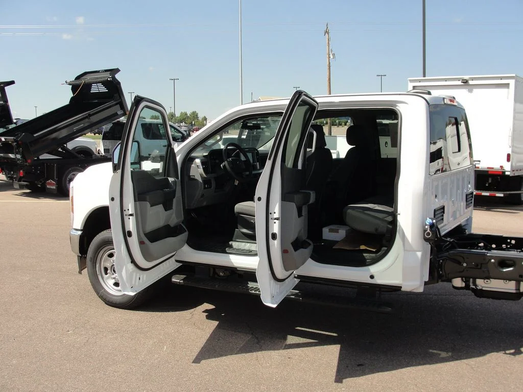New 2026 White Ford XL image 9