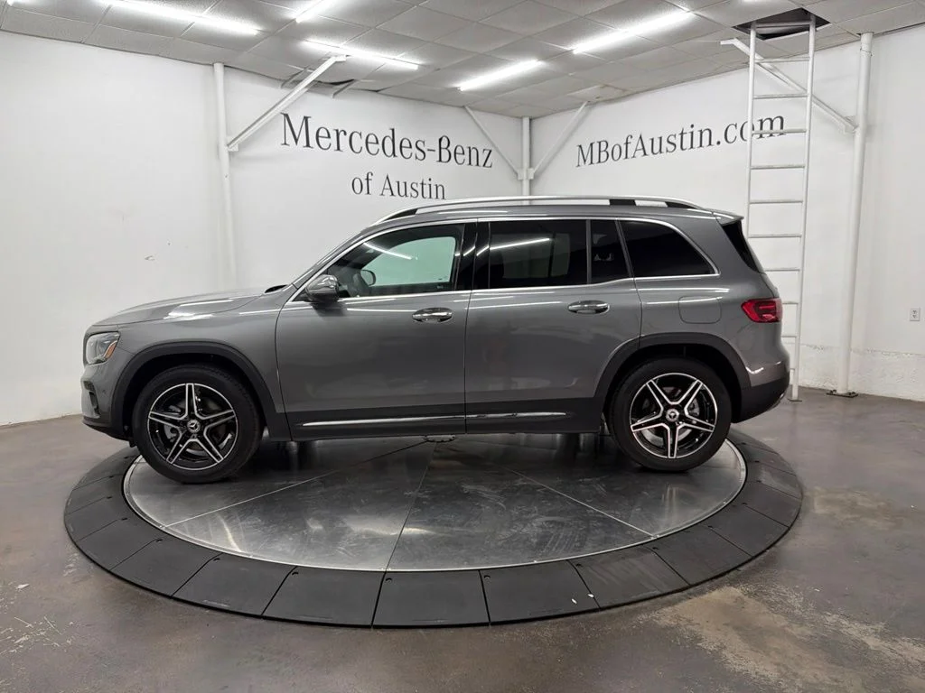 New 2026 Gray Mercedes-Benz GLB 250 image 4