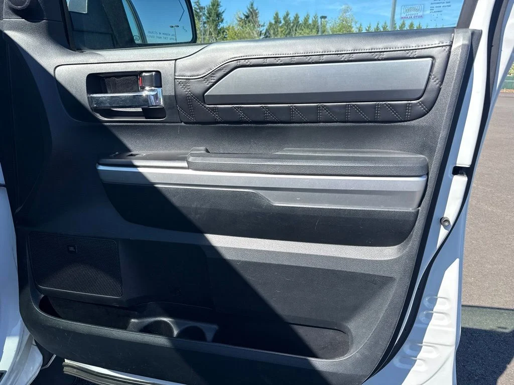 Used 2017 Super White Toyota Platinum image 24
