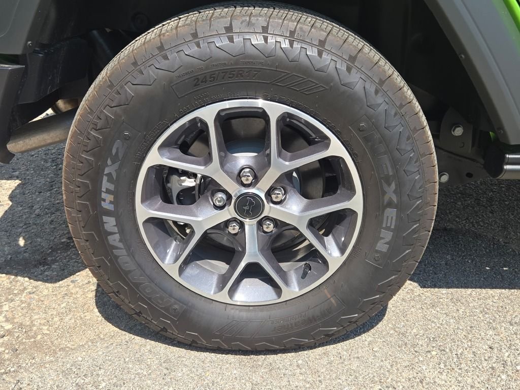 New 2025 Mojito Clearcoat Jeep Sport S image 11