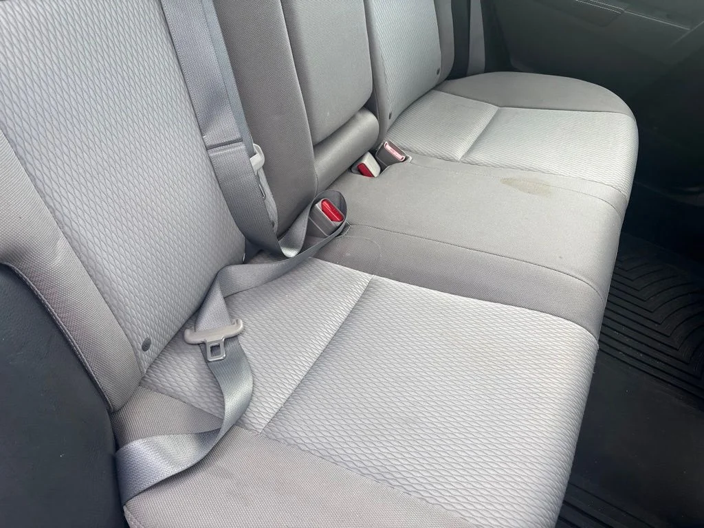 Used 2016 Silver Toyota LE image 29