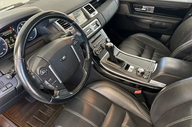 Used 2011 Stornoway Gray Land Rover Supercharged image 10