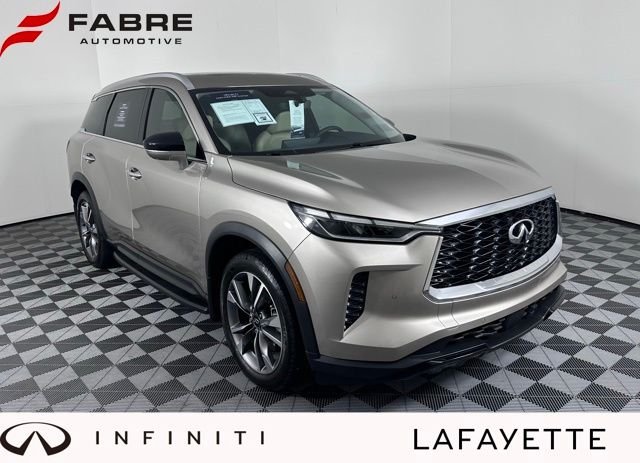 2023 INFINITI QX60 LUXE's photo