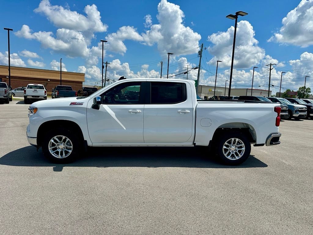 New 2026 Summit White Chevrolet LT image 8