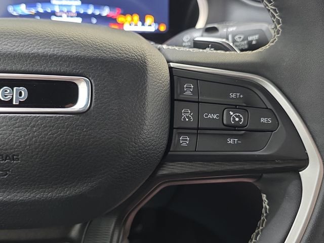 Used 2024 Silver Jeep Altitude X image 17