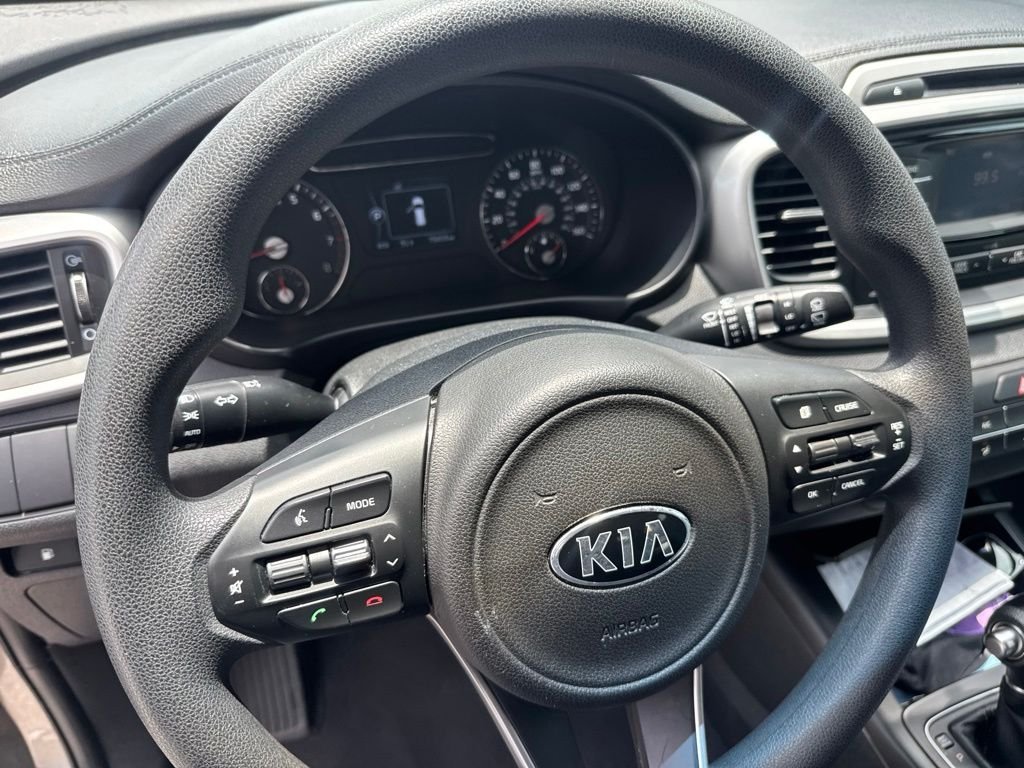 Used 2017 Silver Kia LX image 19
