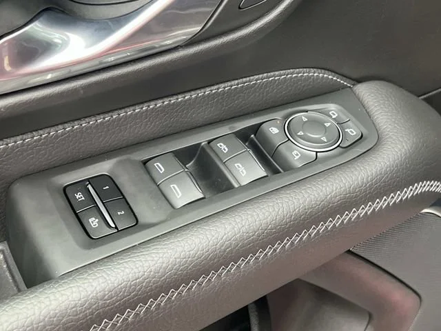 Used 2022 Cayenne Red Tintcoat GMC Denali image 17