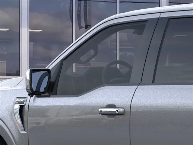 New 2026 Carbonized Gray Metallic Ford XLT image 20