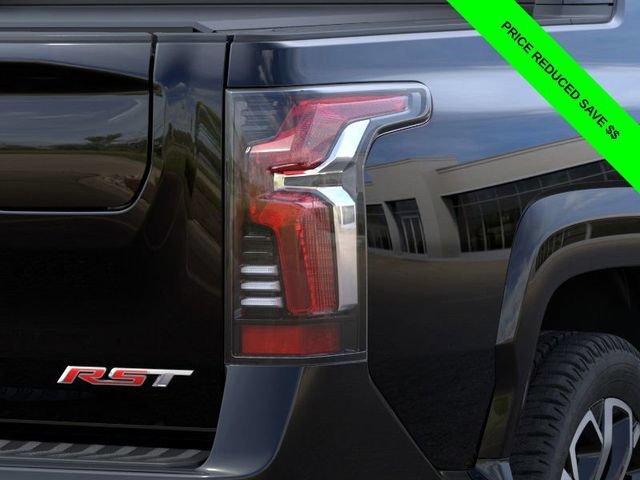 2024 Chevrolet Silverado EV RST - Photo 11