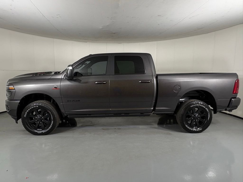 New 2026 Granite Crystal Metallic Clear-Coat Exterior Paint RAM Laramie image 5