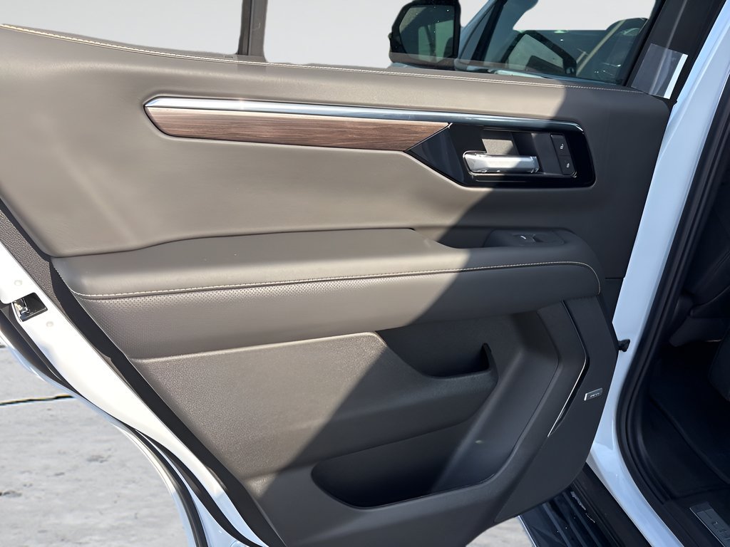 2026 Chevrolet Tahoe Premier - Photo 16