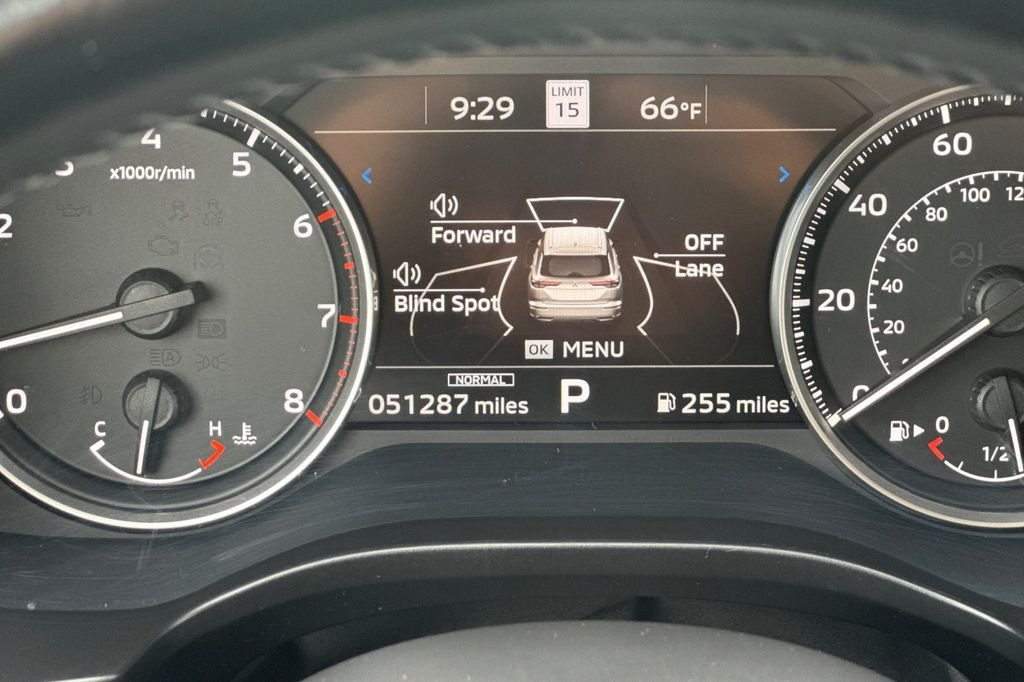 Used 2024 Blue Mitsubishi SE image 34