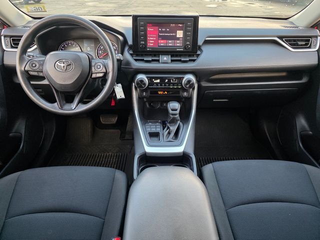 Used 2021 Pearl Toyota LE image 21