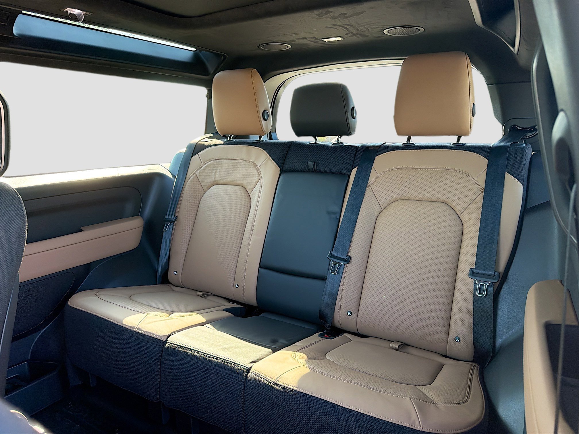New 2026 Carpathian Grey Land Rover V8 image 21