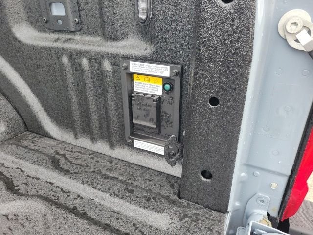 New 2026 Gray Metallic Ford Lariat image 36