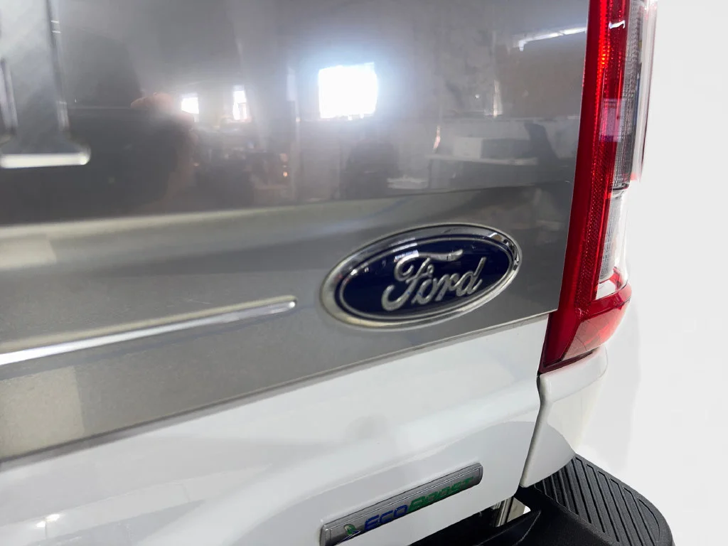 Used 2023  Ford King Ranch image 23