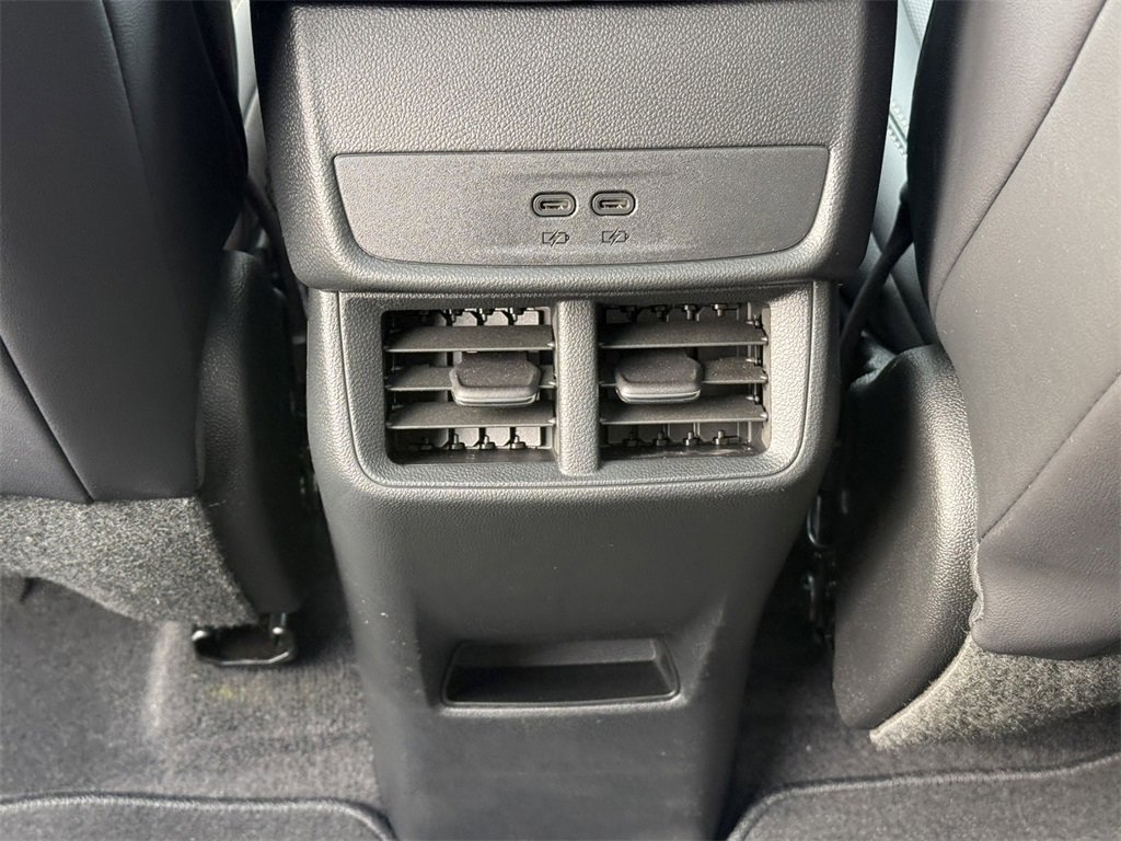 2026 GMC TERRAIN - Image 31