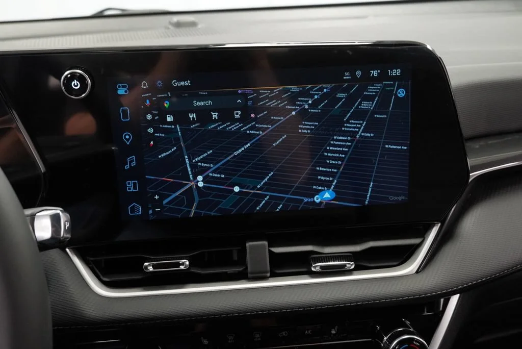 2027 Chevrolet Equinox LT - Photo 16
