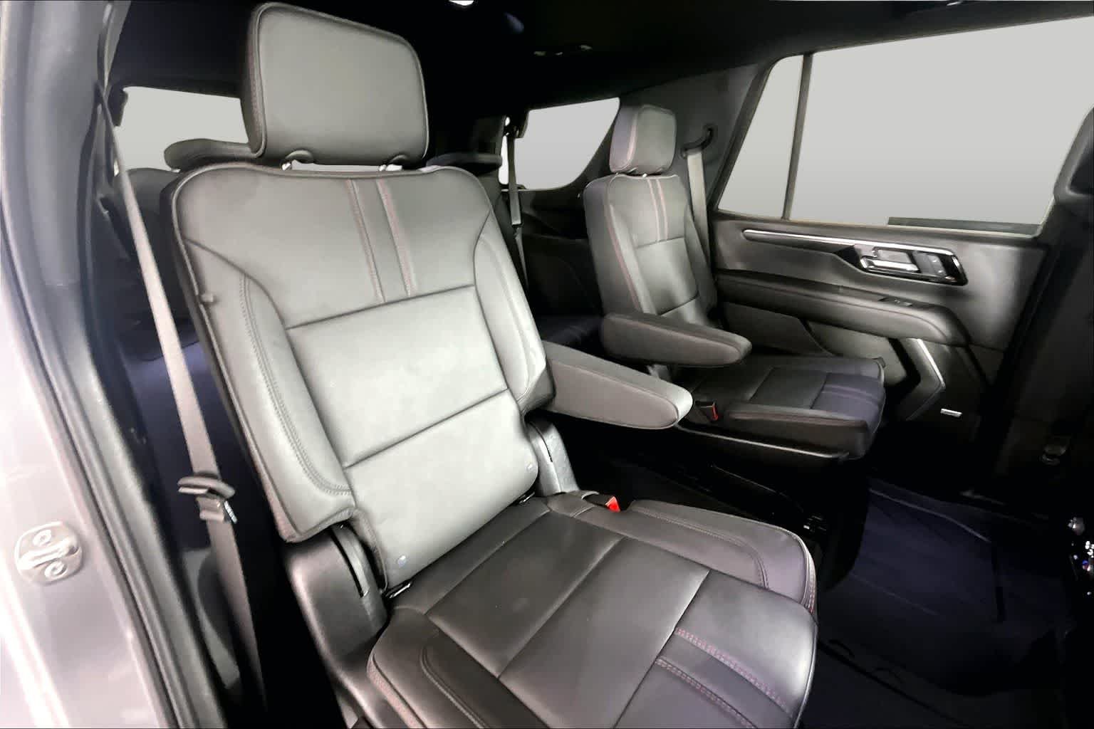 Used 2025 Sterling Gray Metallic Chevrolet RST image 20