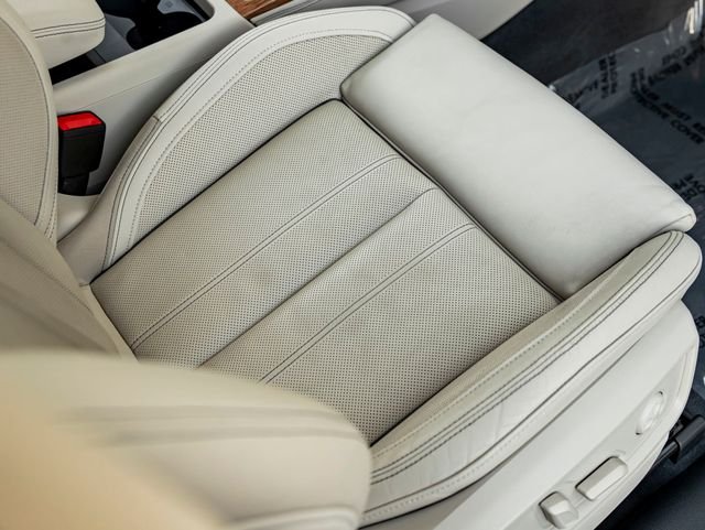 Used 2023 Glacier White Audi 45 S line Premium image 39