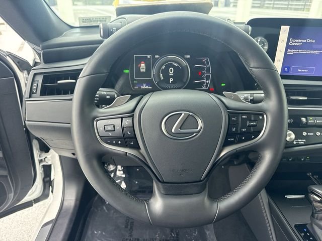 Certified Used 2024 White Lexus 300h image 14