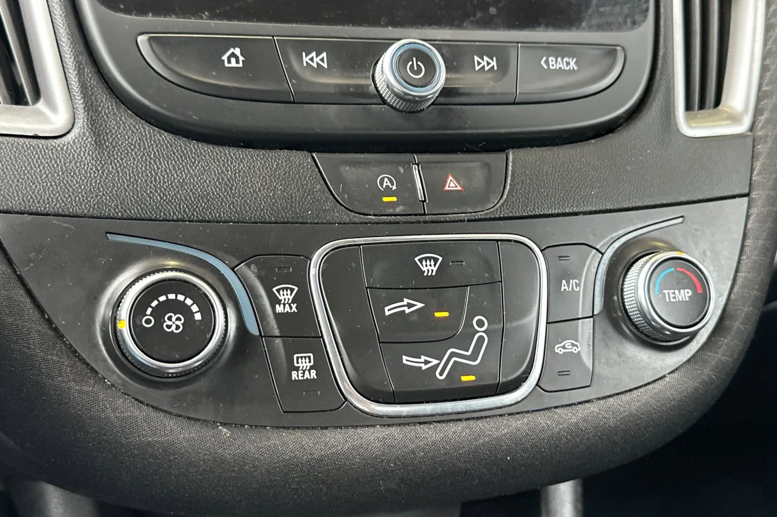 Used 2022 Silver Ice Metallic Chevrolet LS image 19