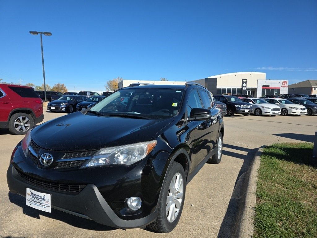 2013 Toyota RAV4 Limited photo 2