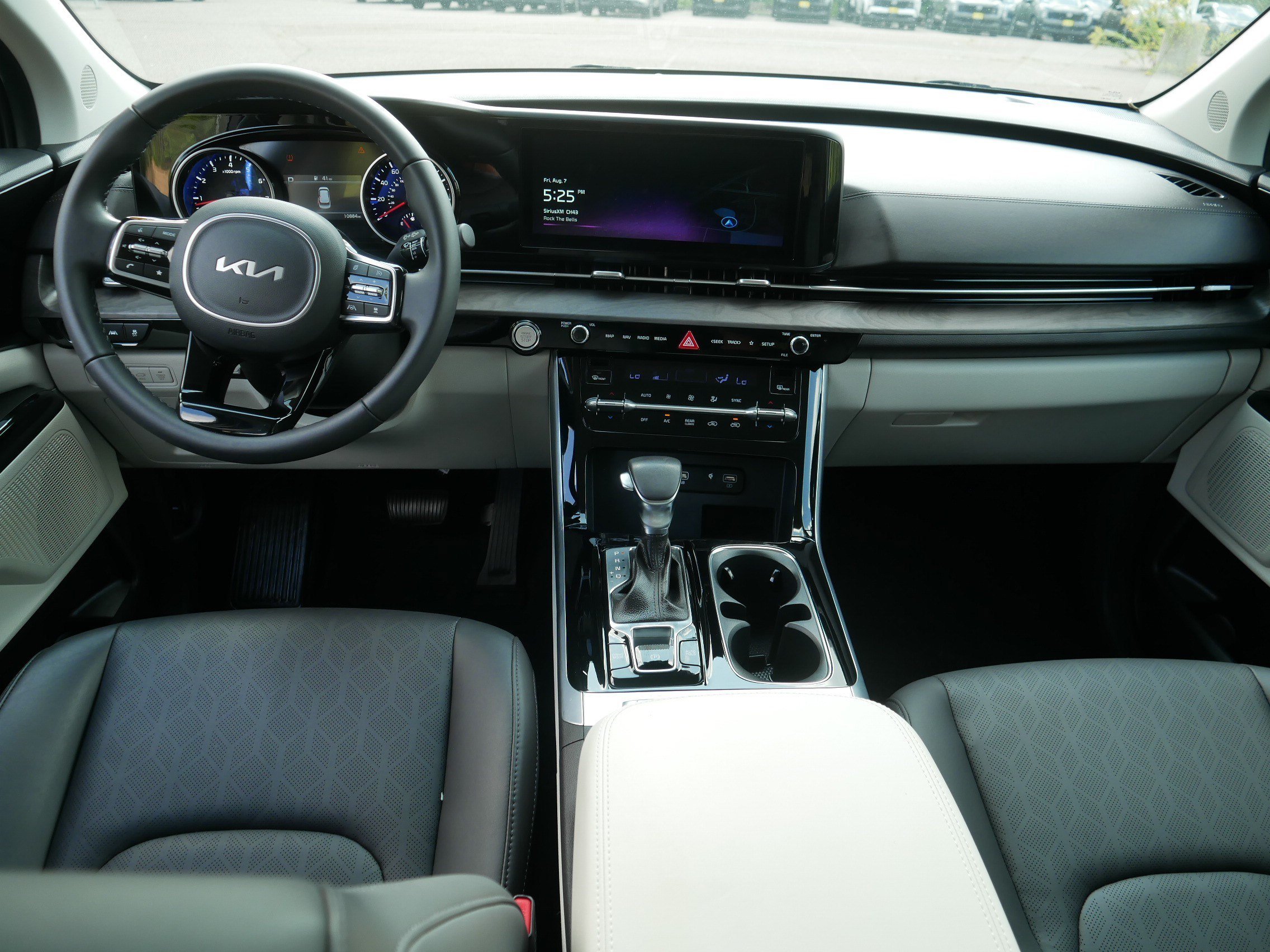 Certified Used 2023 Aurora Black Pearl Kia EX image 10