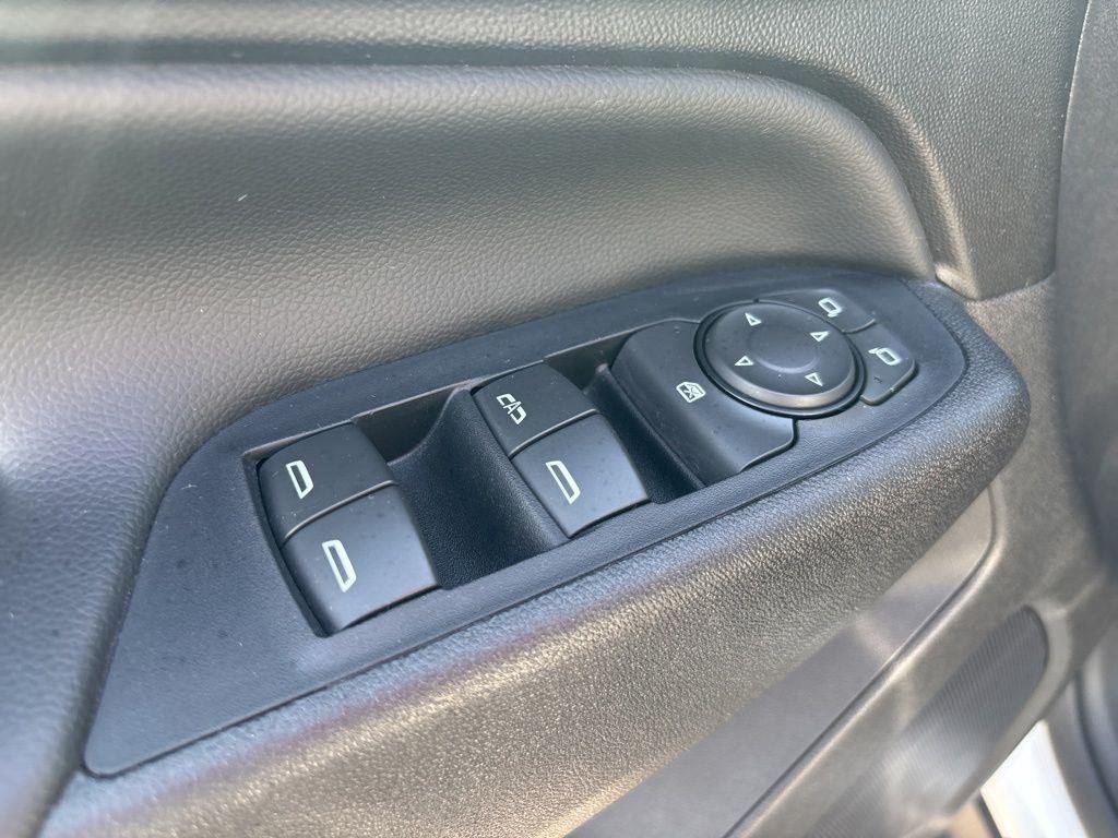 Used 2020 Summit White Chevrolet LT image 16