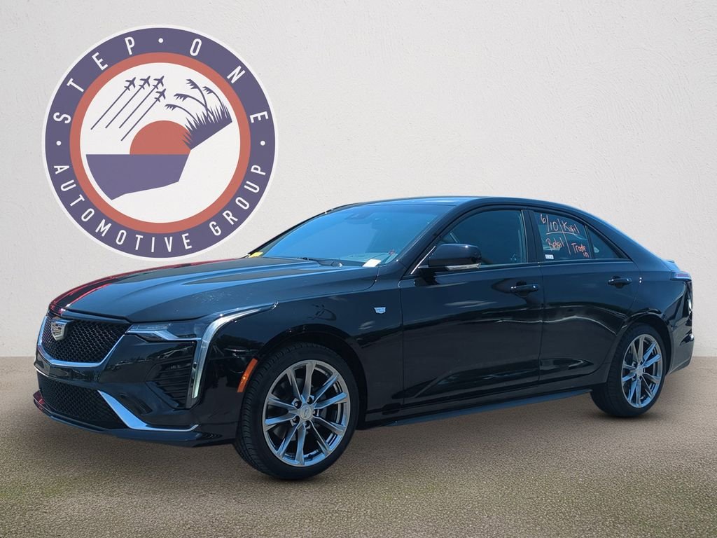 Used 2021 Black Cadillac Sport image 2