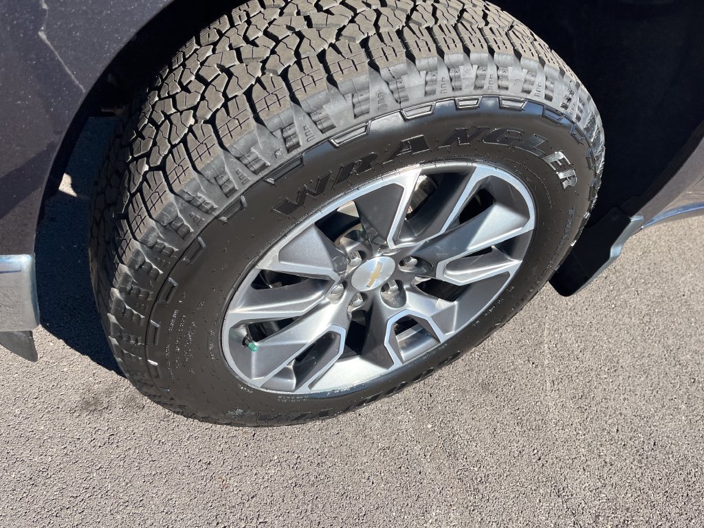 Certified Used 2023 Gray Chevrolet LT image 9