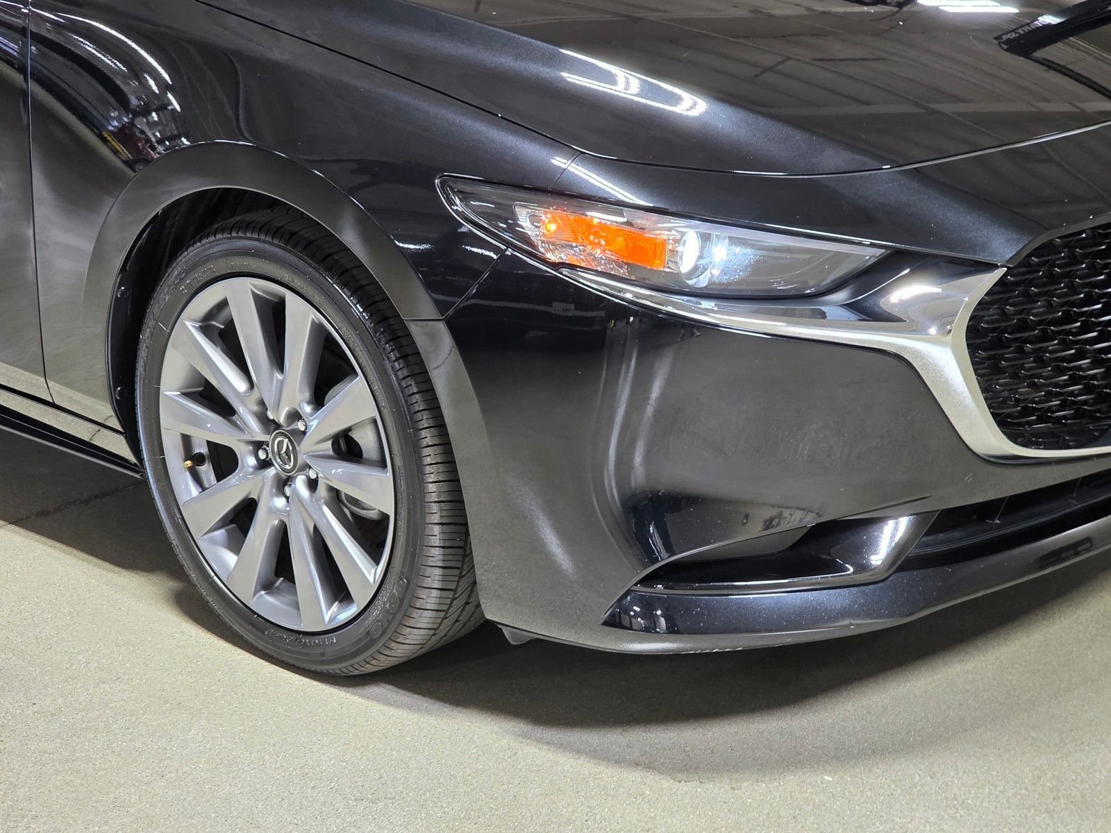 Used 2025 Jet Black Mica Mazda 2.5 S Preferred Package image 10