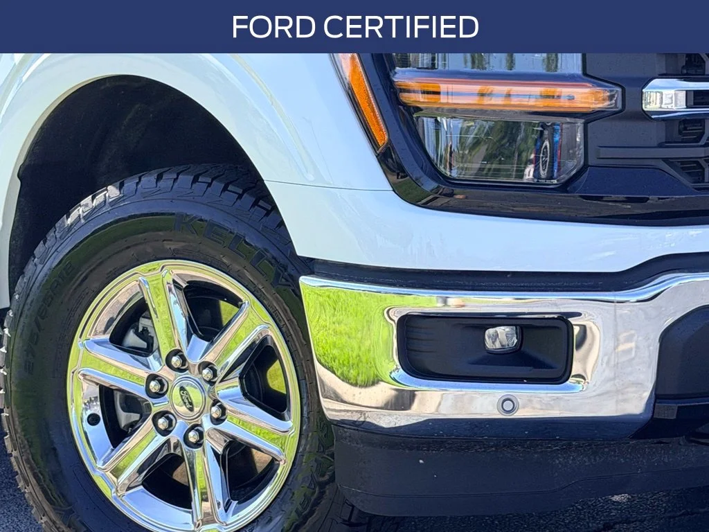 Used 2024 White Ford XLT image 3