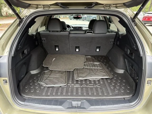 Used 2025 Brown Subaru Onyx Edition image 25