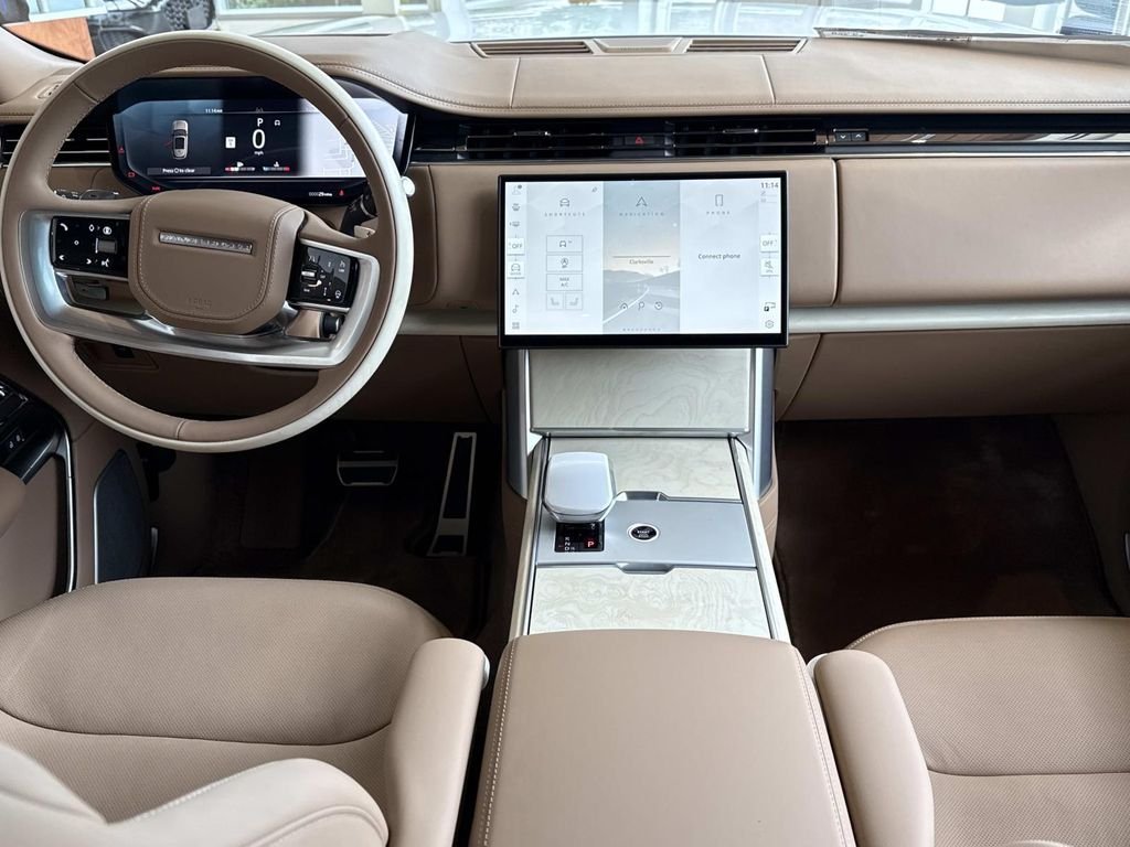 New 2026 Icy White Land Rover SV Signature Suite image 2