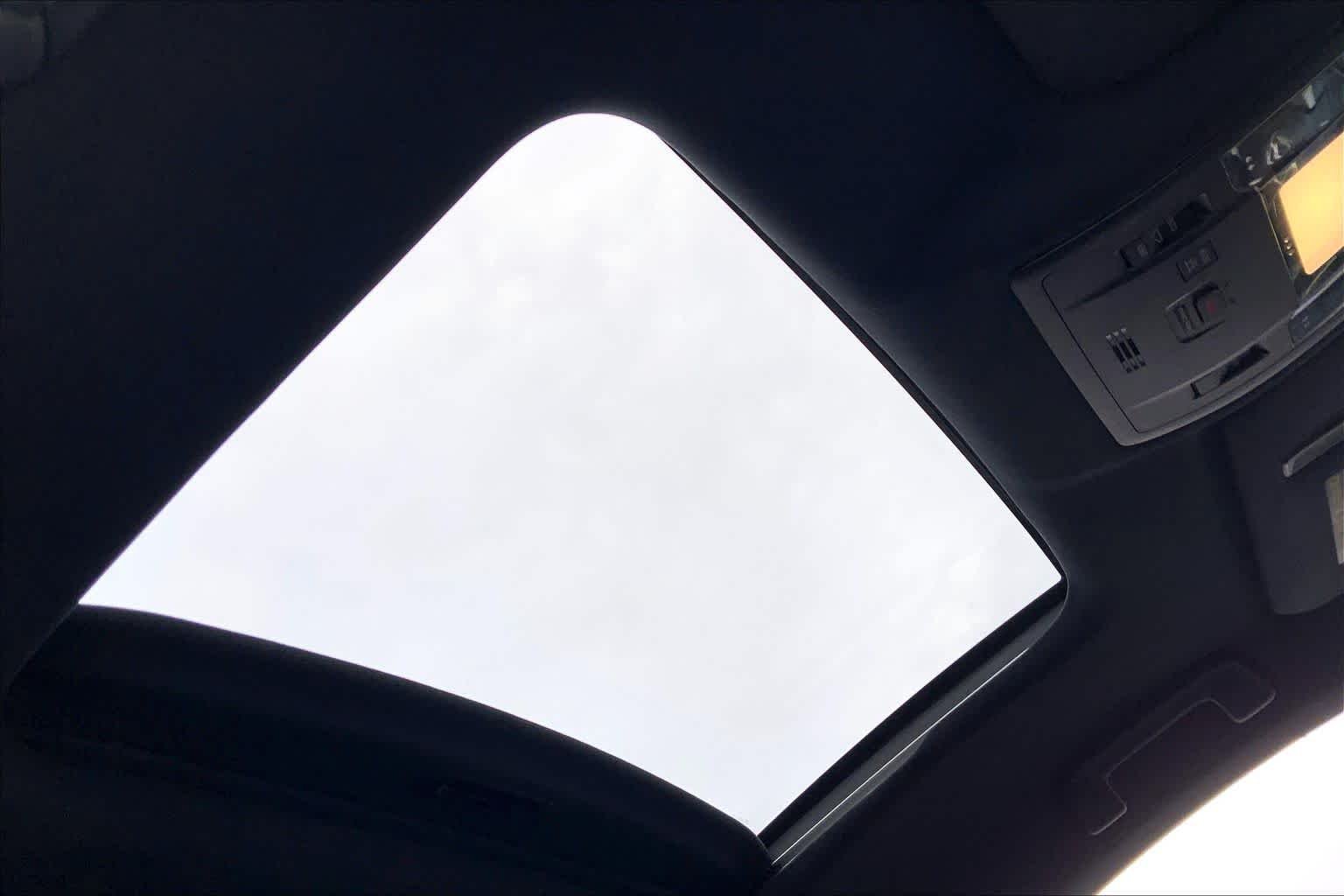 Used 2015 Obsidian Lexus  image 14